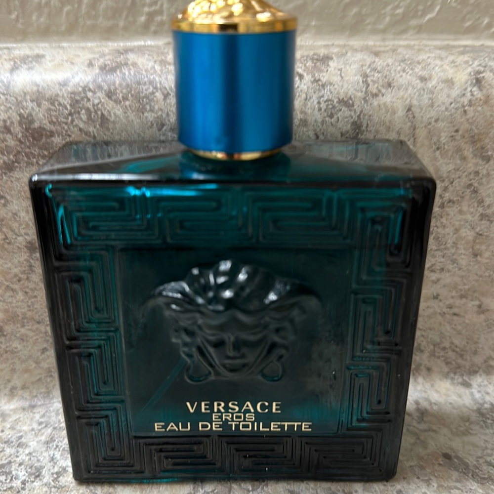 Versace men’s cologne BIG BOTTLE! 3.4 fl oz